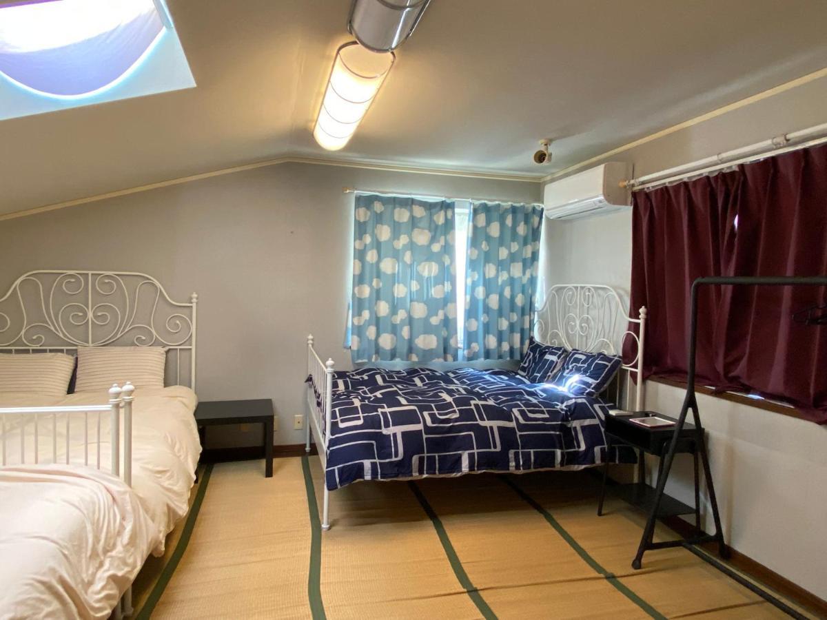 大阪～金閣 Hotel Buitenkant foto