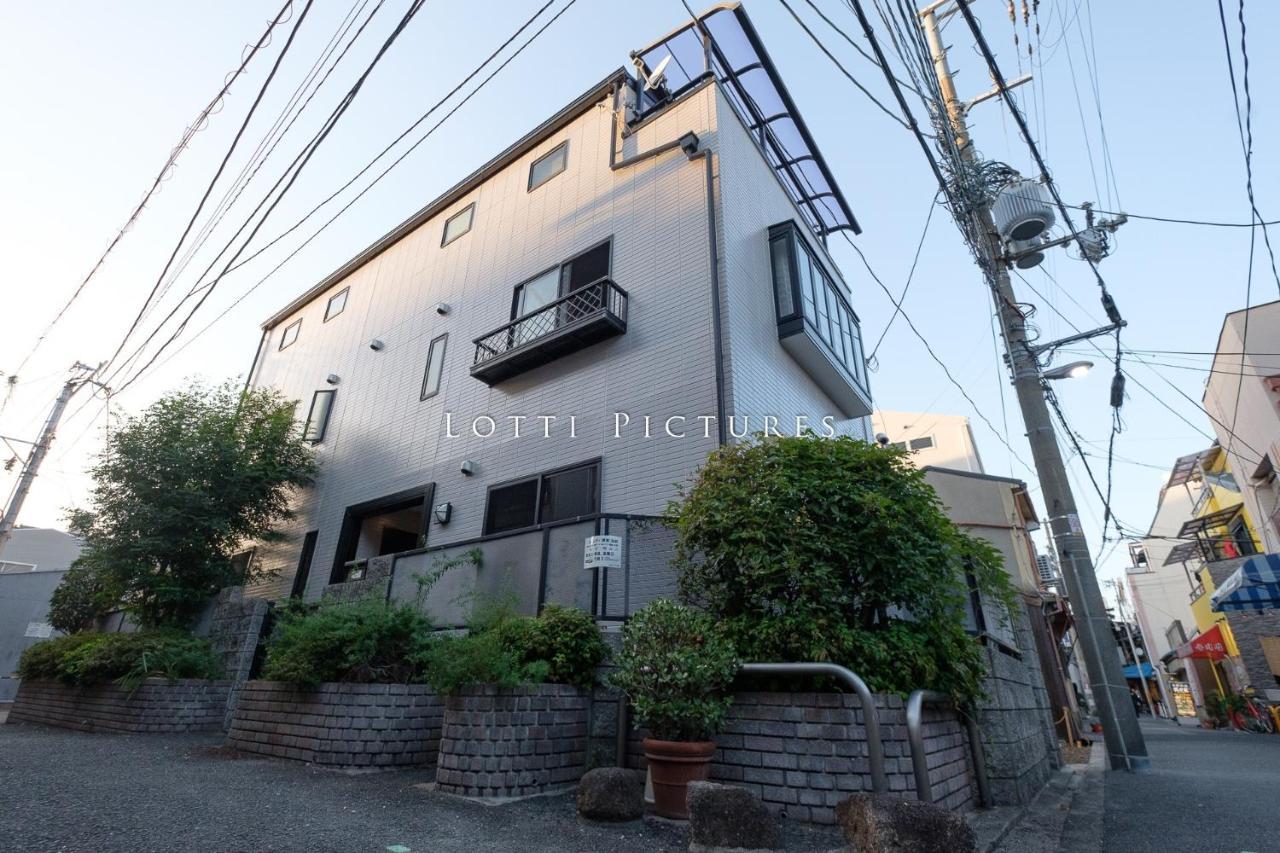 大阪～金閣 Hotel Buitenkant foto