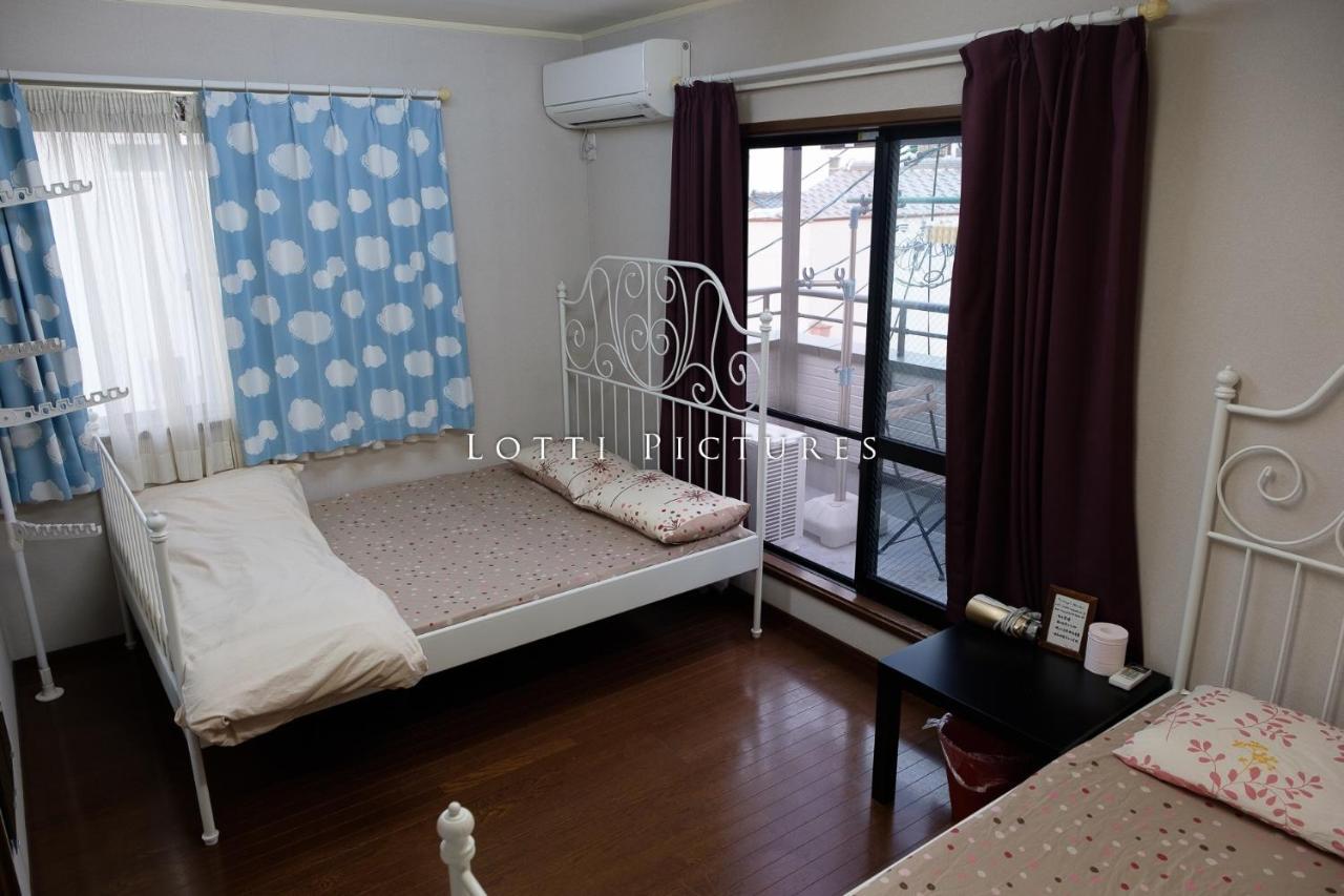 大阪～金閣 Hotel Buitenkant foto