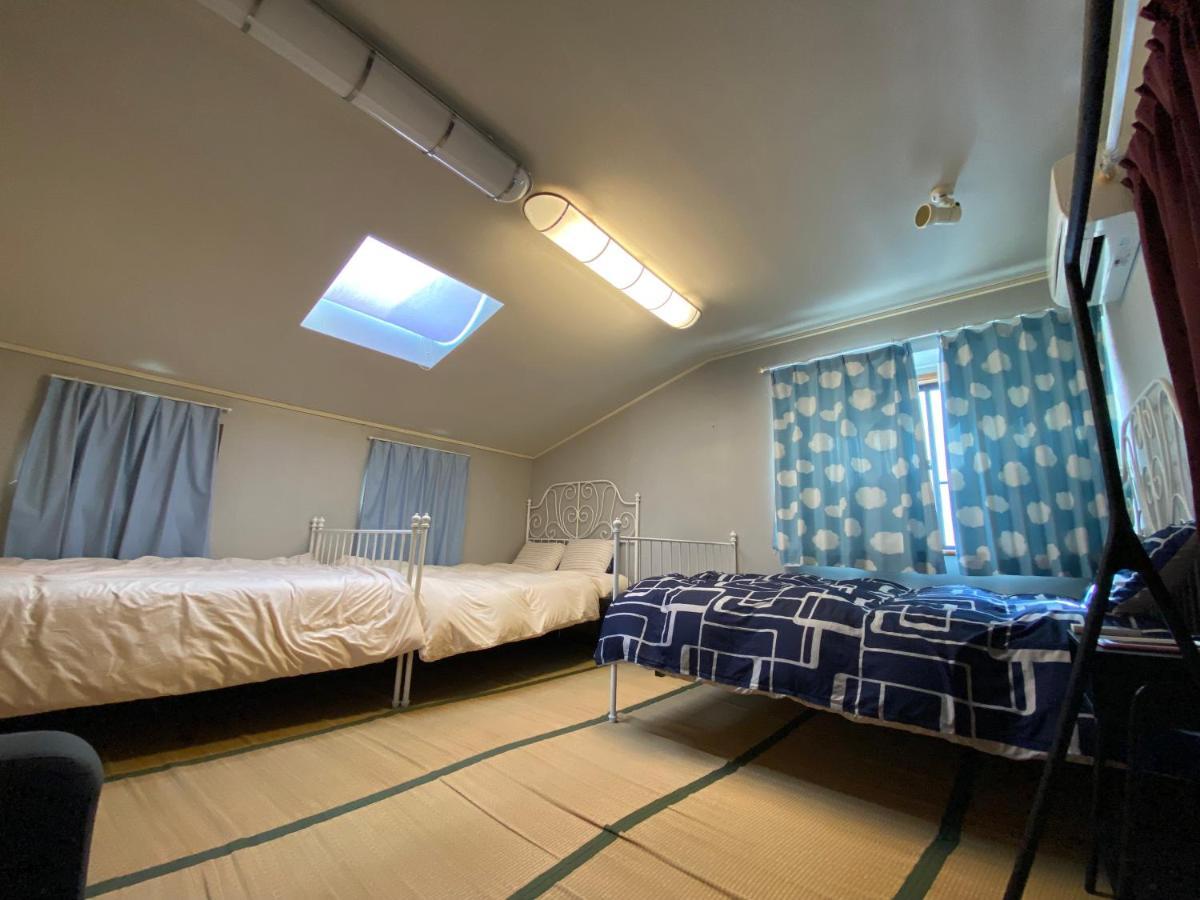 大阪～金閣 Hotel Buitenkant foto
