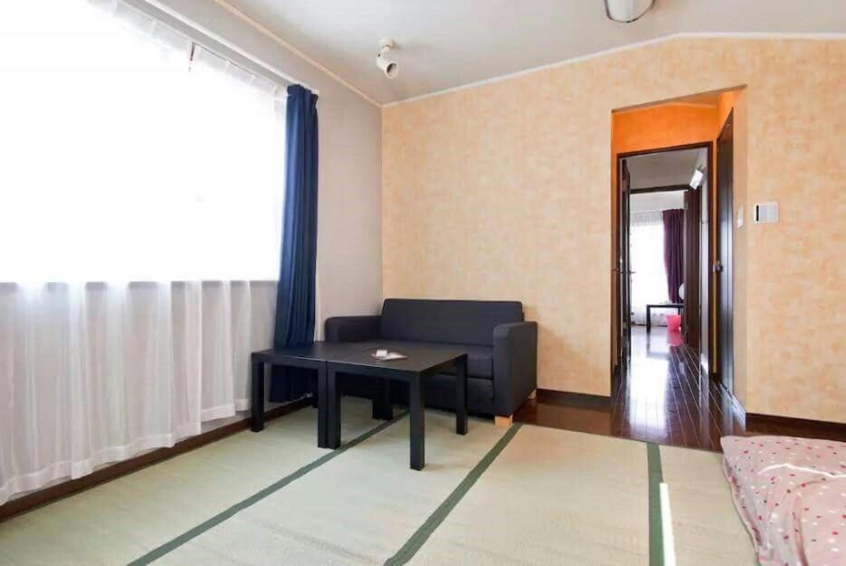 大阪～金閣 Hotel Buitenkant foto